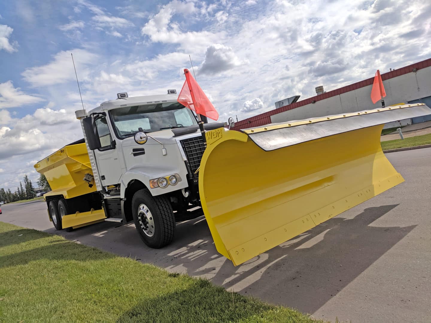 Heavy Truck Sander Snow Plow Package